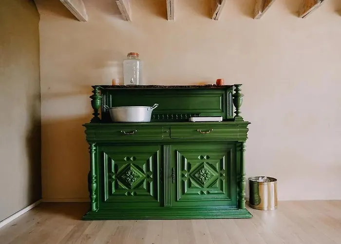 1 Bed Tiny House Sleeps 2 -hot Tub -coal Fireplace Liglet